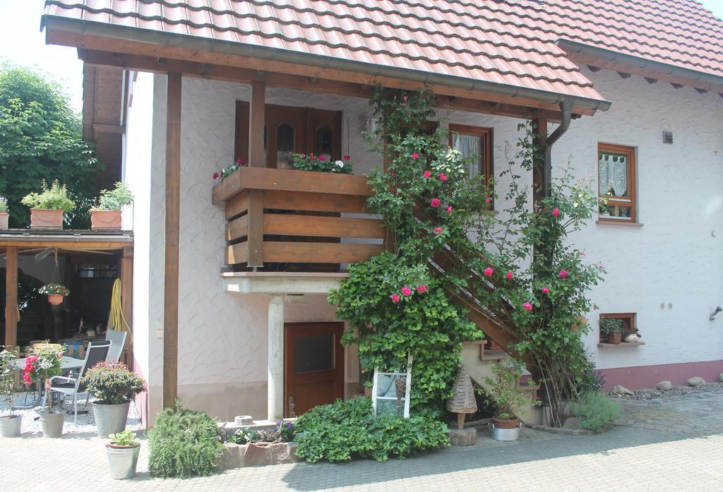 Haus Am Bergli Apartment Херболцхайм Стая снимка